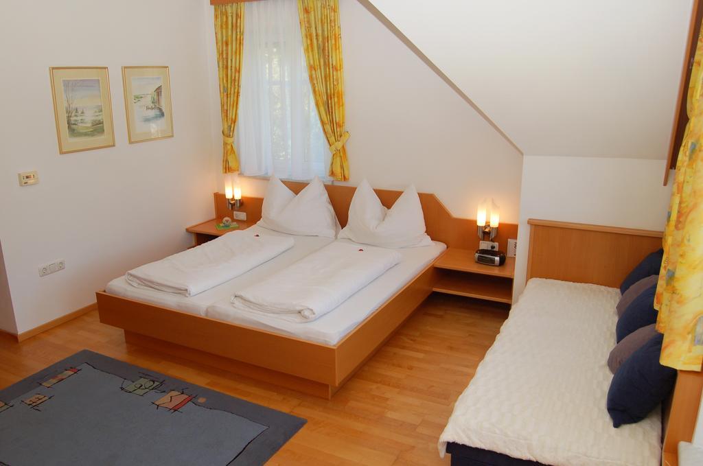 Pension Zur Post Bad Blumau Quarto foto